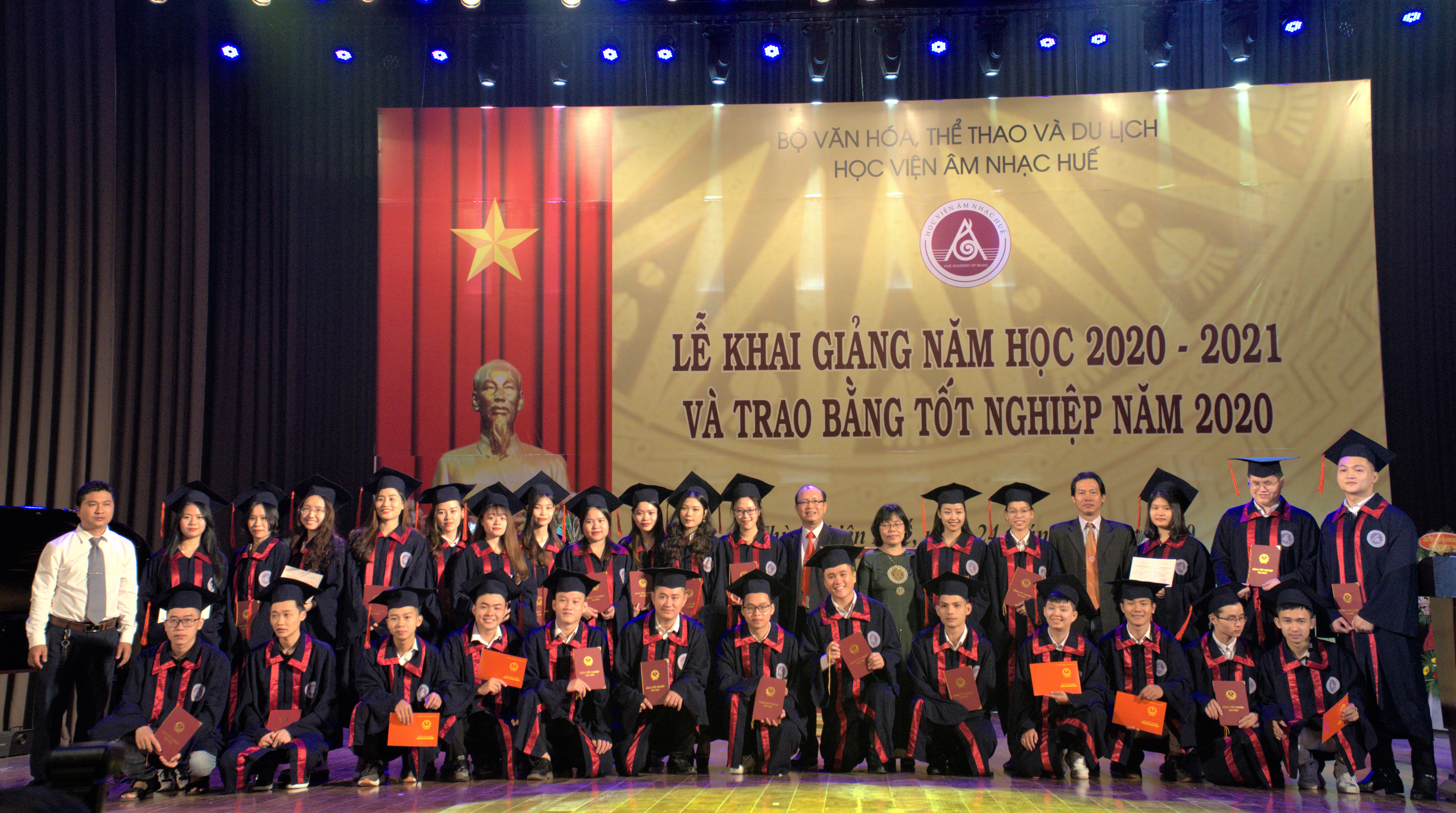 Announcement Ceremony for the establishment of the Hue Academy of Music
